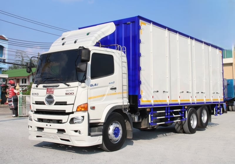 👉สิบล้อตู้สิบบาน เพลายกล้อได้  Hino FG8J 240 แรง ปี 65 (4820)