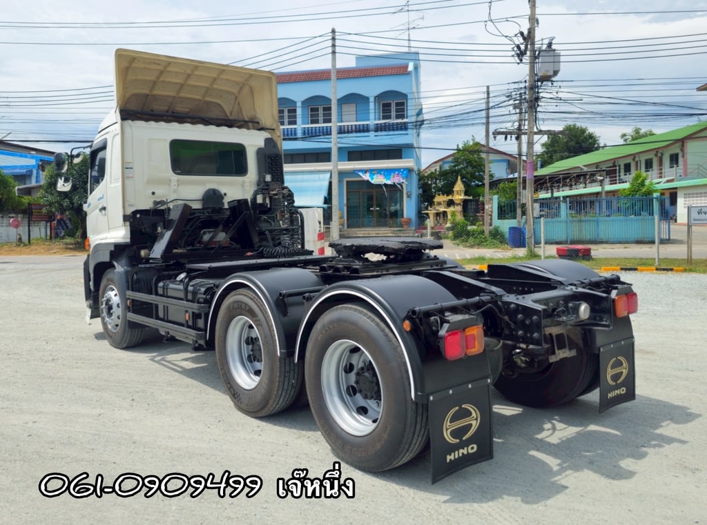 สิบล้อหัวลาก Hino Victor 344 แรงม้า ปี 64 (8646) สิบล้อหัวลาก Hino Victor 344 แรงม้า ปี 64 (8646)