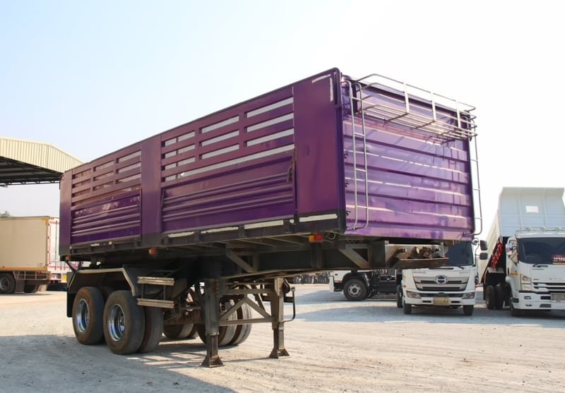 หางเซมิดั้มพ์สองเพลา อู่ เพชรรัตน์ ปี 2566 (9819)