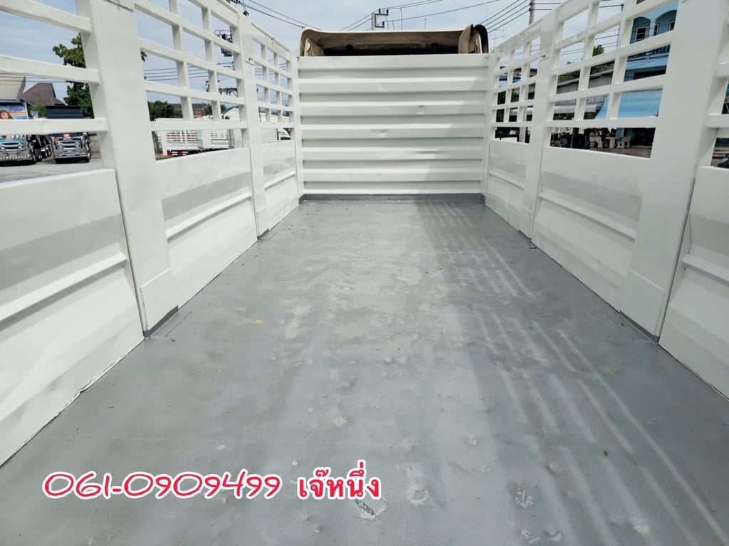 สิบสองล้อกระบะคอก Volvo FH 440 แรงม้า ปี 2556 (2890) สิบสองล้อกระบะคอก Volvo FH 440 แรงม้า ปี 2556 (2890)