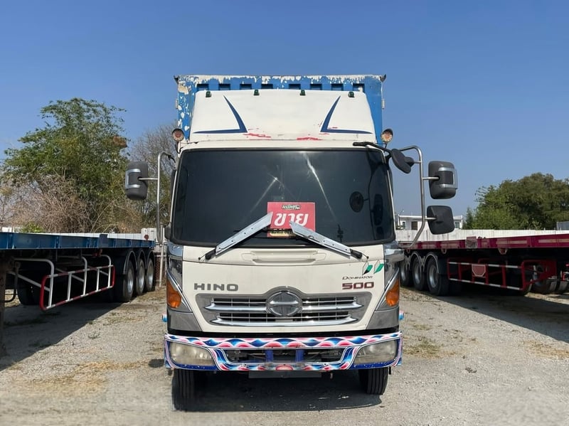 หกล้อตู้ทึบ HINO FC9J  175 แรงม้า ปี 2556 (8338)