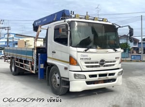 หกล้อติดเครน HINO FG8J  212 แรงม้า 2556 (7098)