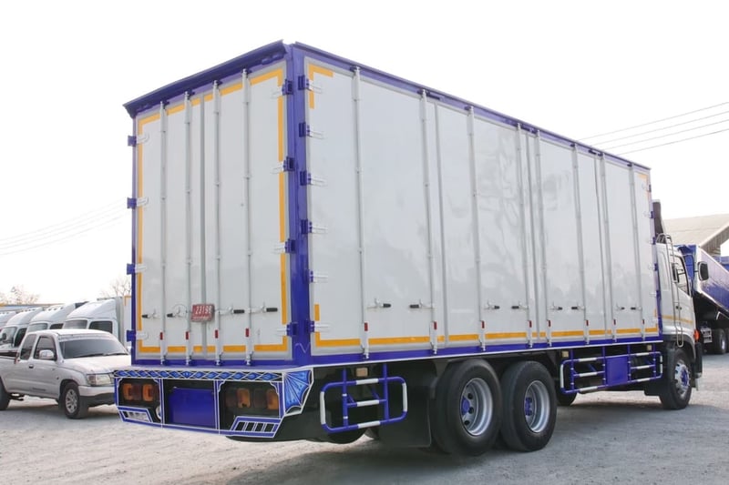 👉สิบล้อตู้สิบบาน เพลายกล้อได้  Hino FG8J 240 แรง ปี 65 (4820)