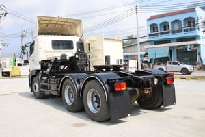 สิบล้อหัวลาก Hino Victor  344 แรงม้า ปี 64 (3704) ✔️ยางใหม่ 10 เส้น  ✔️เครื่องเดิม เกียร์เดิม   ไม่มีชนหนัก ➖➖➖➖➖➖➖➖  📞สนใจโทร.061-0909499 เจ๊หนึ่ง **ขอเน้นโทรนะคะ** . #รถบรรทุกมือสอง #สิบล้อหัวลาก  #Hino #FM1A #344แรงม้า   #เจ๊หนึ่งรถบรรทุกมือสอง