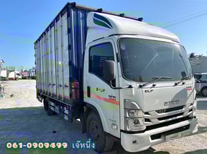หกล้อตู้ทึบ ISUZU NPR 150 แรงม้า ปี 2565 (5464) หกล้อตู้ทึบ ISUZU NPR 150 แรงม้า ปี 2565 (5464)