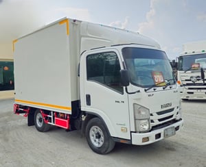 👉สี่ล้อตู้ทึบ ISUZU NLR  130 แรงม้า ปี 2563 (2632)