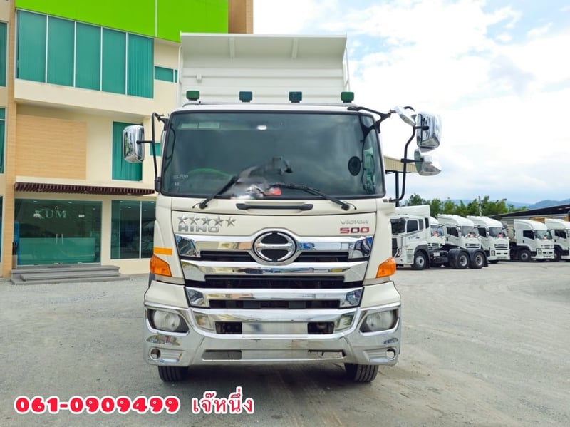 สิบล้อดั้มพ์ Hino FM1A  344 แรงม้า ปี 2560 (2539)