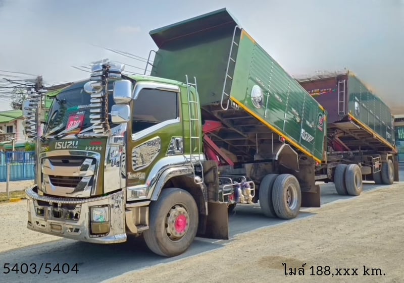 👉หกล้อดั้มพ์ ISUZU FTR 240 แรงม้า ปี 65 (5403) 👉หางดั้มพ์สองเพลา อู่ เดอะฟีนิกซ์ ปี 65 (5404) 👉หกล้อดั้มพ์ ISUZU FTR 240 แรงม้า ปี 65 (5403) 👉หางดั้มพ์สองเพลา อู่ เดอะฟีนิกซ์ ปี 65 (5404)