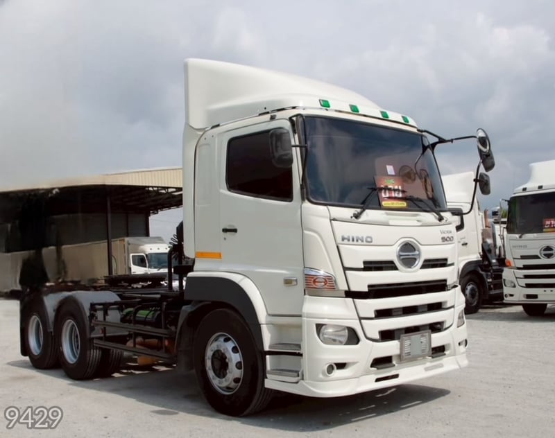 สิบล้อหัวลาก Hino Victor 344 แรงม้า ปี 61 (9429) สิบล้อหัวลาก Hino Victor 344 แรงม้า ปี 61 (9429)