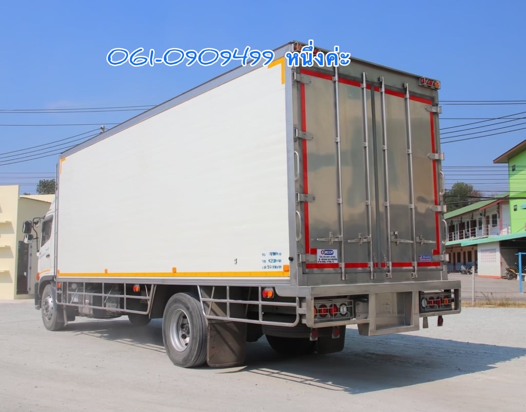 หกล้อตู้เย็น Hino Victor 240 แรงม้า ปี 2565 (4212) หกล้อตู้เย็น Hino Victor 240 แรงม้า ปี 2565 (4212)