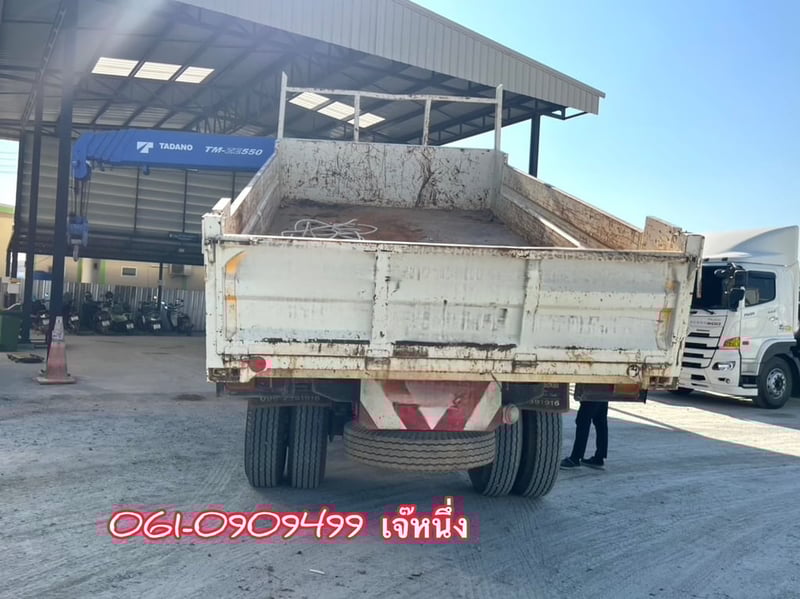 หกล้อดั้มพ์ติดเครน ISUZU FTR  240 แรงม้า 2566 (3266) ติดเครน TADANO 5 ตัน 5 ปลอก 