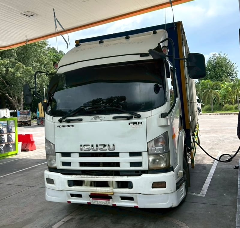🔥ใครหาอยู่ Isuzu Frr 190 6.5 เมตร ☎️โทรเลยตอนนี้ 061-0909499 หกล้อตู้สิบบาน Isuzu Frr 190 แรงม้า ปี 56 (0034) 🔥ใครหาอยู่ Isuzu Frr 190 6.5 เมตร ☎️โทรเลยตอนนี้ 061-0909499 หกล้อตู้สิบบาน Isuzu Frr 190 แรงม้า ปี 56 (0034)