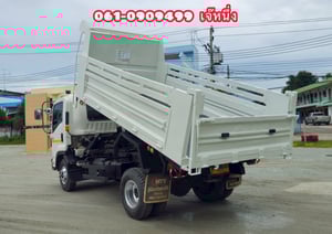 หกล้อดั้มพ์ isuzu Frr 210 แรงม้า ปี 2565 (1030)