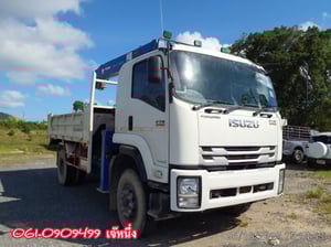 หกล้อติดเครน ISUZU FTR  240 แรงม้า 2566 (3266)