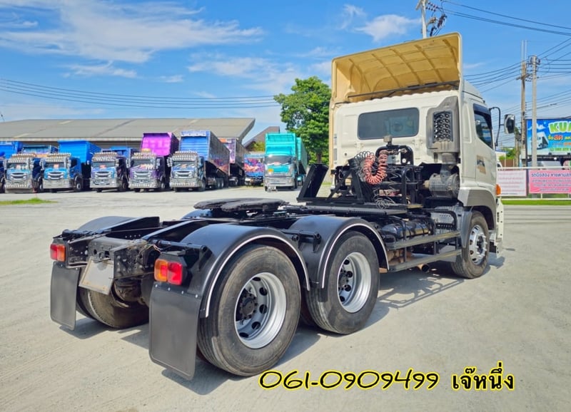 สิบล้อหัวลาก Hino Victor  344 แรงม้า ปี 59 (5528)