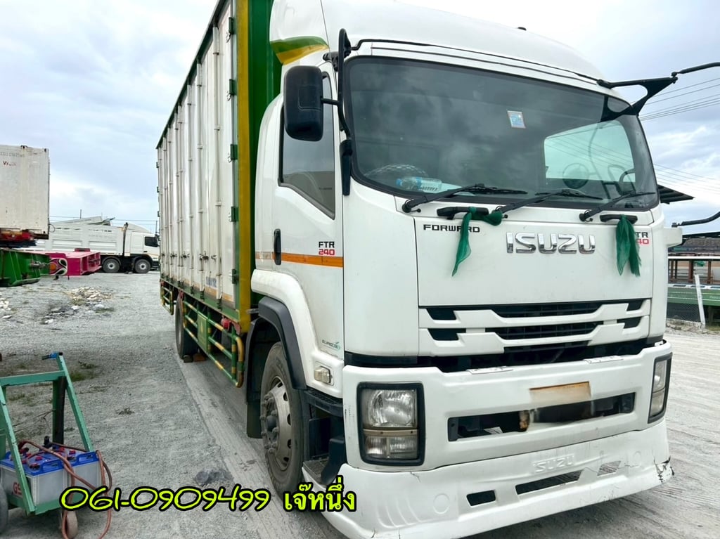 🔥ด่วน!! VายตัดSาคาพิเศษ หกล้อตู้สิบบาน Isuzu Ftr 240 แรงม้า ปี 2561 (2183)