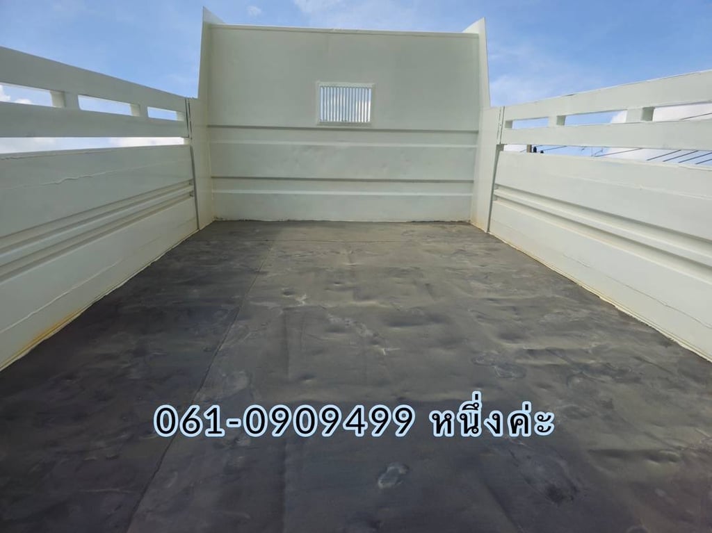 หกล้อดั้มพ์ Isuzu Frr 210 แรงม้า ปี 2564 (3221)