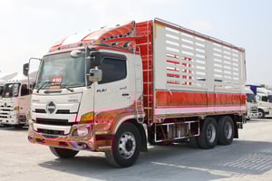 สิบล้อกระบะคอก HINO FL8J 260 แรงม้า ปี 2559 (2895)