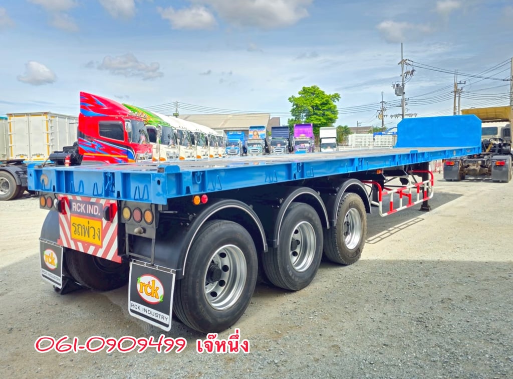 หางเเพื้นเรียบสามเพลา อู่ RCK ปี 2564 (8647) หางเเพื้นเรียบสามเพลา อู่ RCK ปี 2564 (8647)