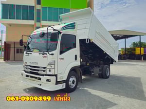 หกล้อดั้มพ์ isuzu Frr 210 แรงม้า ปี 2566 (5273) หกล้อดั้มพ์ isuzu Frr 210 แรงม้า ปี 2566 (5273)