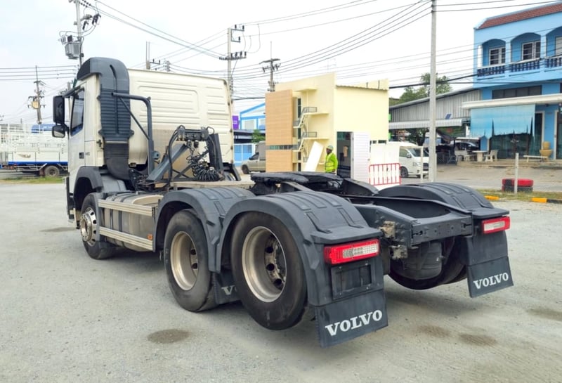 สิบล้อหัวลาก Volvo FM  440 แรงม้า ปี 60 (0733)