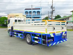 หกล้อกระบะเว้นช่องติดเครน Hino FC9J 175 แรงม้า ปี 2567 (3859)