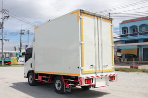 👉สี่ล้อตู้ทึบ ISUZU NLR  130 แรงม้า ปี 2565 (3710)