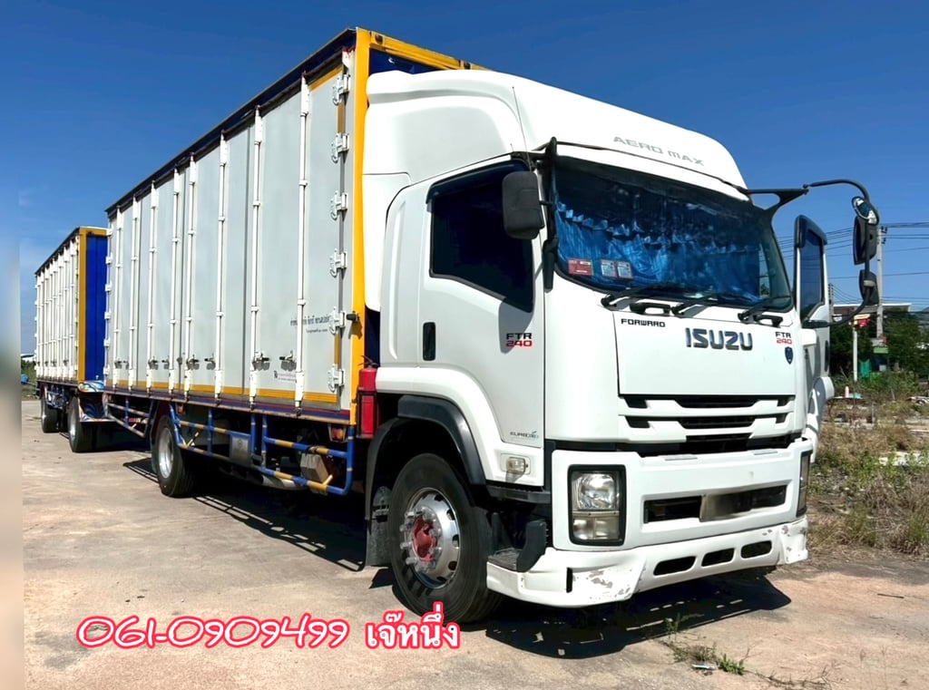 หกล้อตู้สิบบาน ISUZU FTR  240 แรงม้า 2560 (2244,2245)