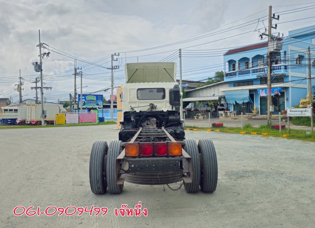 หกล้อหัวคัซซี Hino Victor  240 แรงม้า ปี 2564 (2734) หกล้อหัวคัซซี Hino Victor  240 แรงม้า ปี 2564 (2734)