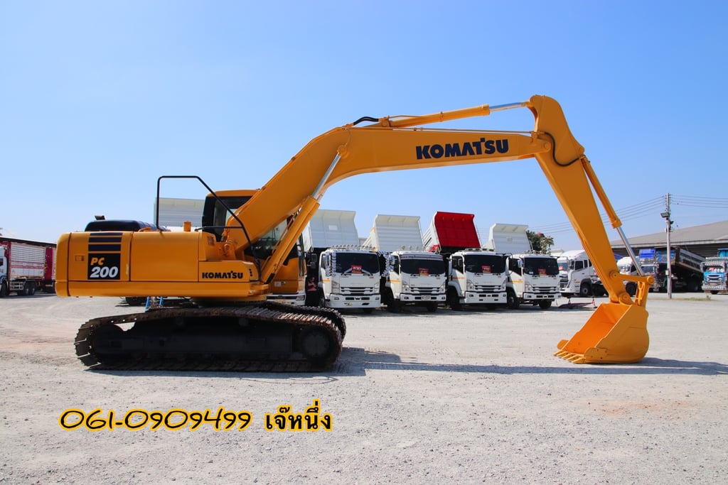รถแบ็คโฮ KOMATSU PC200-7 150 แรง ปี 2548 (4599) รถแบ็คโฮ KOMATSU PC200-7 150 แรง ปี 2548 (4599)