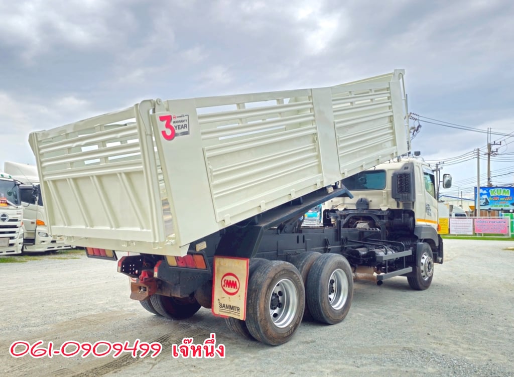 สิบล้อดั้มพ์ Hino Victor 344 แรงม้า ปี 2560 (2539) สิบล้อดั้มพ์ Hino Victor 344 แรงม้า ปี 2560 (2539)