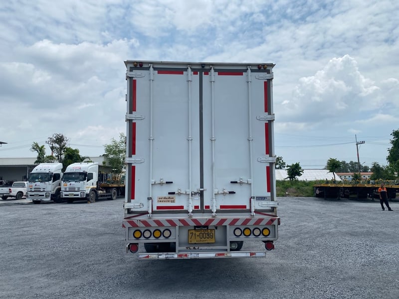 ISUZU FTR240 ปี59 ไมล์น้อยรถสวยพร้อมใช้งาน เจ้าของขายเอง