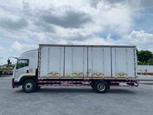 ISUZU FTR240 ปี59 ไมล์น้อยรถสวยพร้อมใช้งาน เจ้าของขายเอง