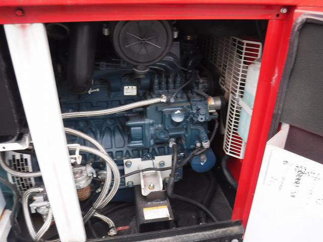 เครื่องปั่นไฟเดนโย่25 kva