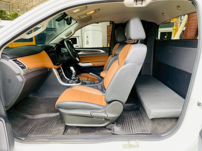MG EXTENDER GIANTCAB 2.0 GRAND X ปี 2024 MG EXTENDER GIANTCAB 2.0 GRAND X ปี 2024
