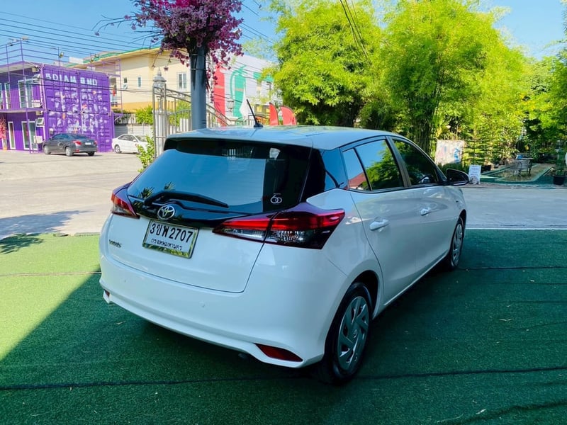 #TOYOTA YARIS 1.2 Entry ปี 2022 + LPG #TOYOTA YARIS 1.2 Entry ปี 2022 + LPG