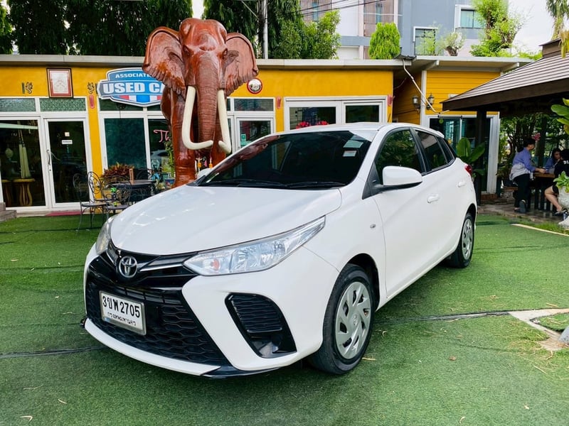 #TOYOTA YARIS 1.2 Entry ปี 2022 + LPG