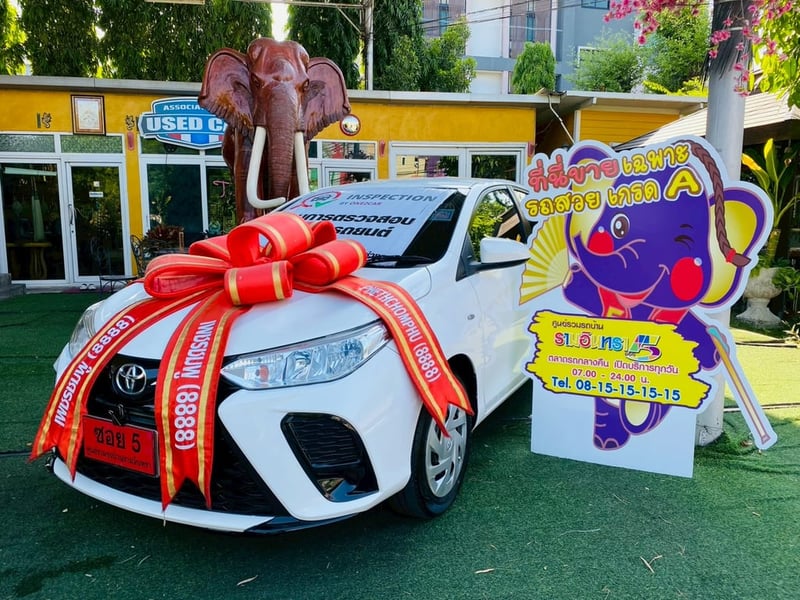 TOYOTA YARIS 1.2 Entry ปี 2022 + LPG ประหยัดยิ่งขึ้น