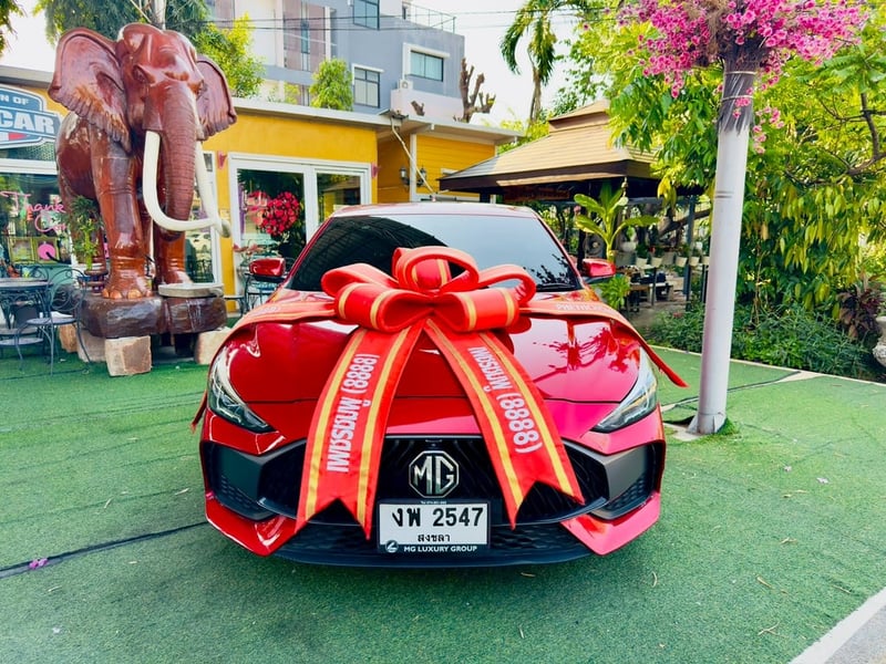 #MG MG 5 1.5X Sunroof i-Smart  ปี 2025   สตาทเอ็นจิ่น ล้อแม็ค