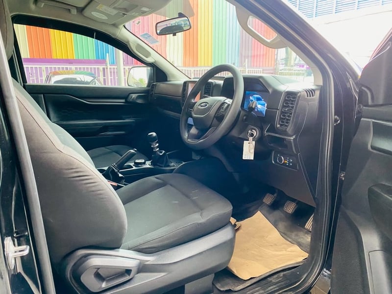 FORD RANGER SINGLE CAB 2.0 XL 4WD MT ปี  2024 โครงสร้างแกร่ง ช่วงล่างแน่น พร้อมใช้งาน