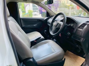 #ISUZU D-MAX SPARK 1.9 Ddi ปี 2020 เสริมแหนบ บรรทุกของได้จุใจ