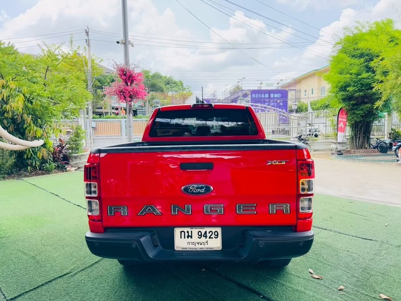 FORD RANGER DOUBLE CAB 2.2 XLT Hi-Rider ปี 2022  ล้อแม็ค พื้นปูกระบะ