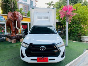 TOYOTA REVO  2.4  ENTRYตอนเดียว ปี 2021 ทนทาน ประหยัดน้ำมัน เหมาะสำหรับการใช้งานระยะยาว 
