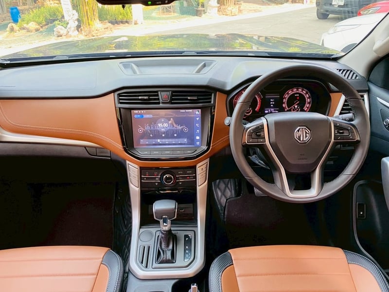 MG EXTENDER DOUBLE CAB 2.0 GRAND X ปี 2024 นั่งสบายทั้งครอบครัว