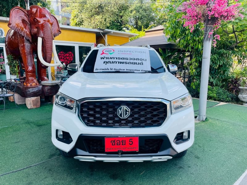 MG EXTENDER 4 ประตู 2.0 GRAND X 4WD ปี 2021 เกียร์ออโต้ ได้รุ่นท็อปสุด