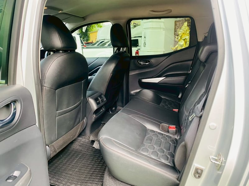 NISSAN NAVARA DOUBLE CAB VL 7AT 4WD ปี 2022 NISSAN NAVARA DOUBLE CAB VL 7AT 4WD ปี 2022