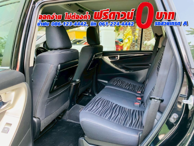 TOYOTA INNOVA CRYSTA 2.8  ปี 2022