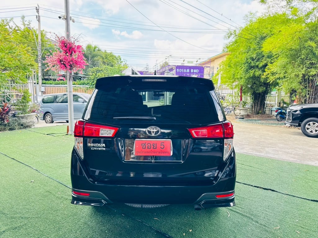✅ฟรีดาวน์ TOYOTA INNOVA CRYSTA 2.8 Premium ปี 2022 ✅ฟรีดาวน์ TOYOTA INNOVA CRYSTA 2.8 Premium ปี 2022