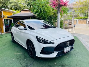 MG MG 5 1.5X Sunroof i-Smart  ปี 2024 TOP   ติดแก็ส LPG แล้ว