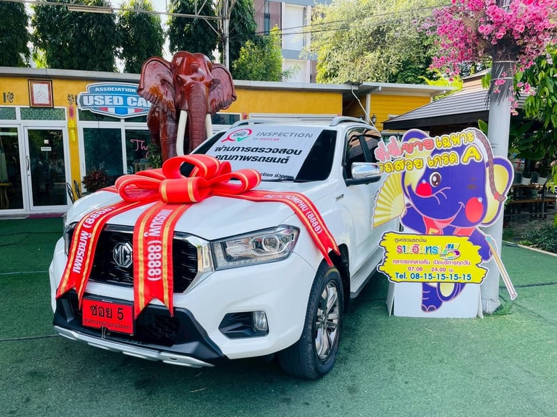 MG EXTENDER 4 ประตู 2.0 GRAND X 4WD ปี 2021 เกียร์ออโต้ ได้รุ่นท็อปสุด